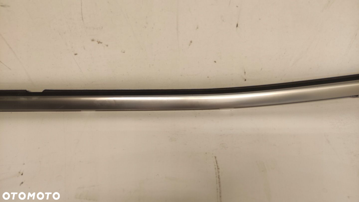 LISTWA DRZWI SZYBY PARAPET PRAWA TYLNA CHROM SATYNA KIA SPORTAGE V GT 21-24 - 3