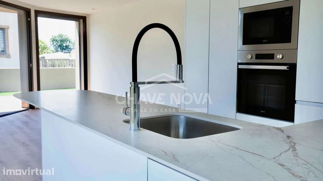 T1 Novo c/ Jardim (91m2) em Arcozelo (Praias) - Grande imagem: 5/19