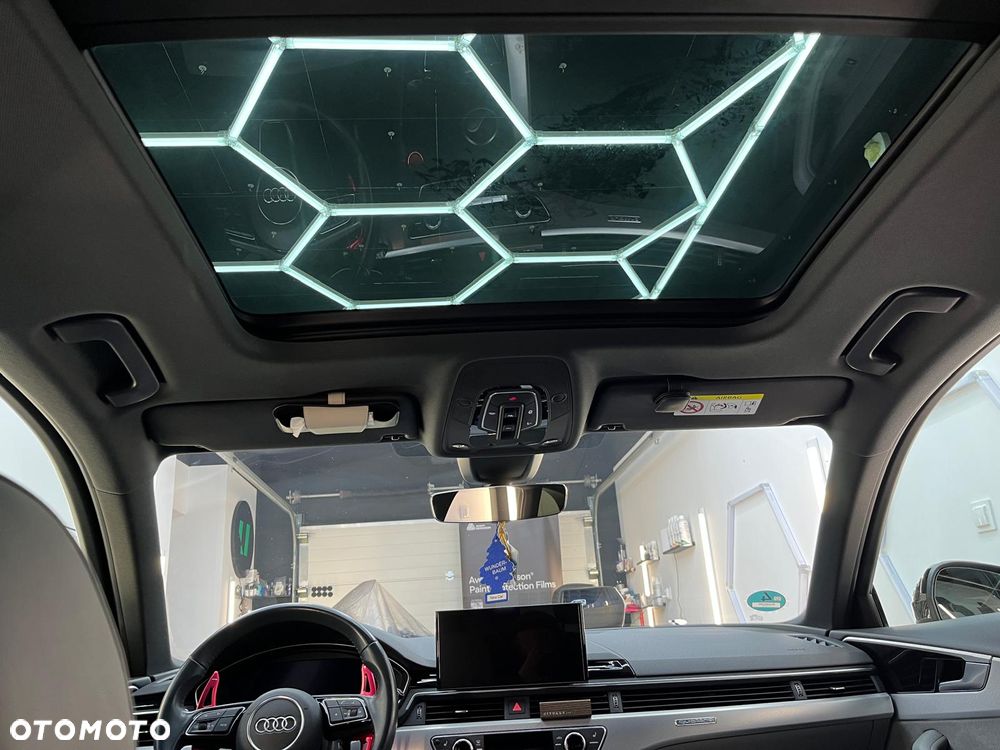 Audi A4 Avant 40 TDI S tronic - 14