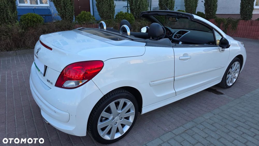 Peugeot 207 - 16