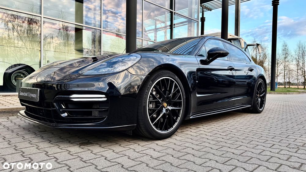 Porsche Panamera 4 GPF - 14
