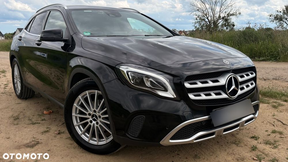 Mercedes-Benz GLA 220 d 4-Matic - 2