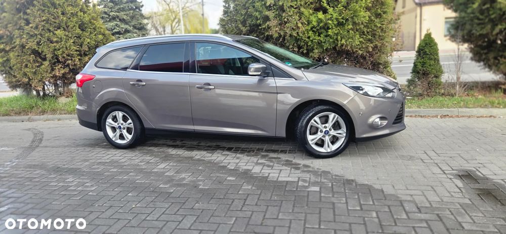 Ford Focus 1.6 EcoBoost Start-Stopp-System Titanium - 19