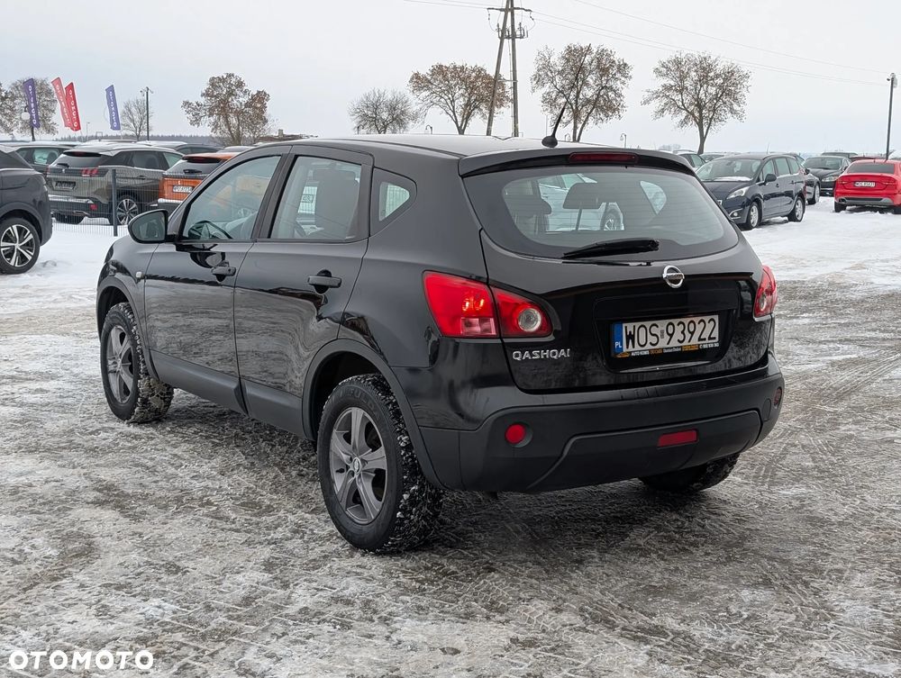 Nissan Qashqai 1.6 visia - 11