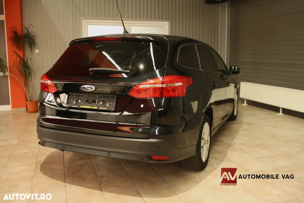 Ford Focus 1.5 TDCi DPF Start-Stopp-System Business - 5