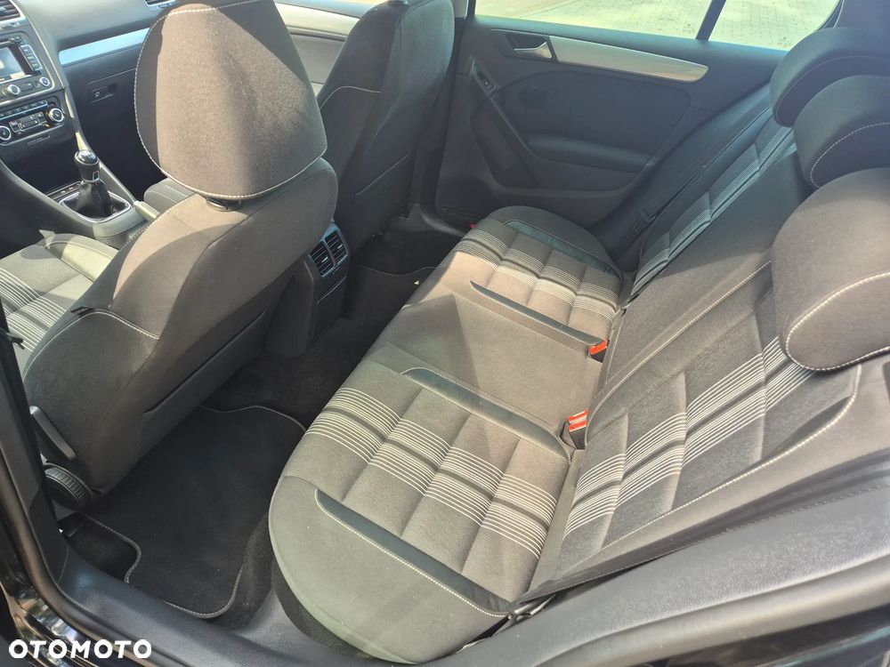 Volkswagen Golf 1.2 TSI BlueMotion Technology MATCH - 10