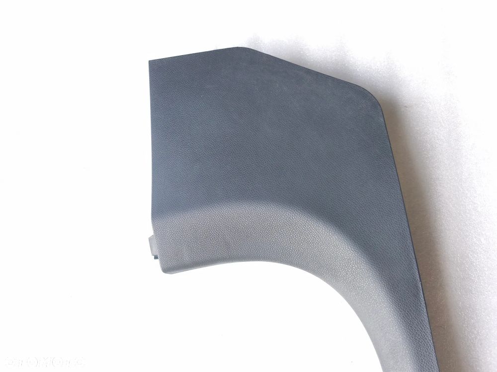 Listwa progowa lewa Mercedes-Benz c-klasa w205 a2056860036 - 2
