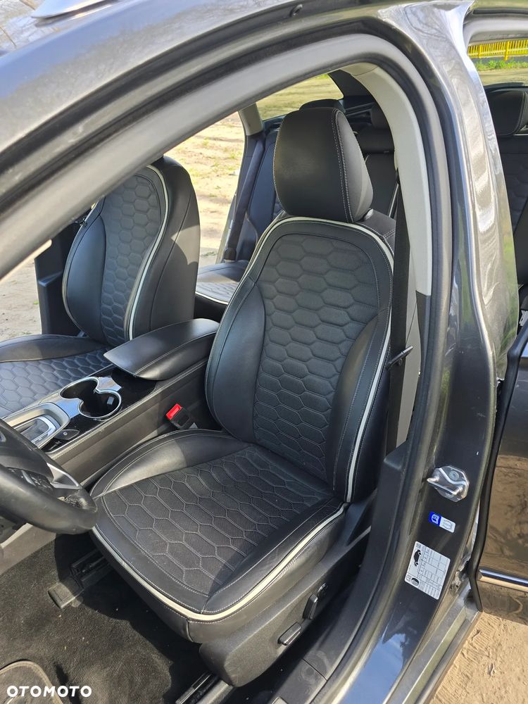 Ford Mondeo 2.0 TDCi PowerShift-Aut Allrad Vignale - 21