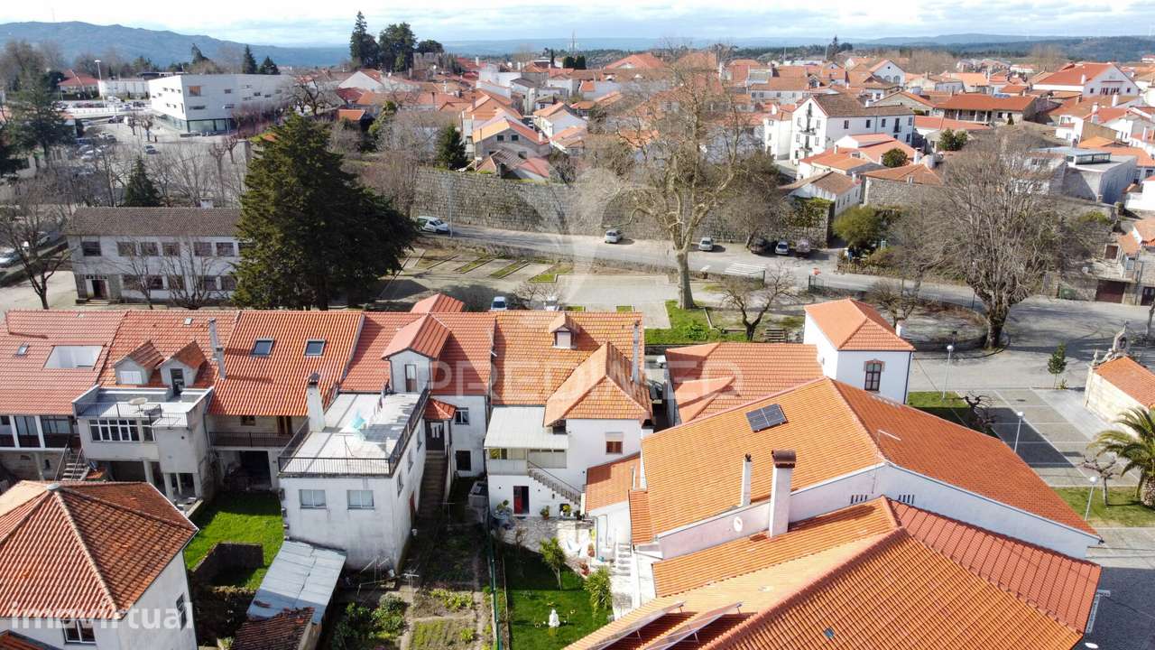 Moradia em Trancoso – Oportunidade em Localização Privilegiada - Grande imagem: 5/19