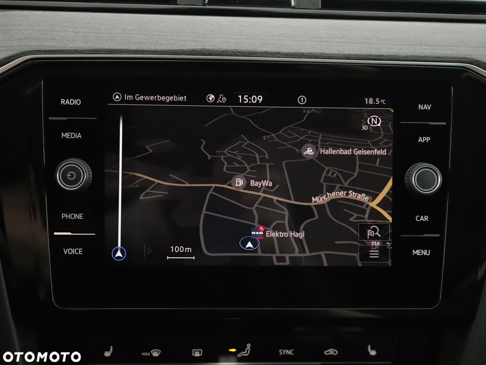 Volkswagen Passat 2.0 TDI 4Mot Elegance DSG - 17