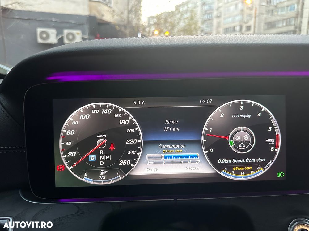 Mercedes-Benz E 220 d 9G-TRONIC AMG Line - 20