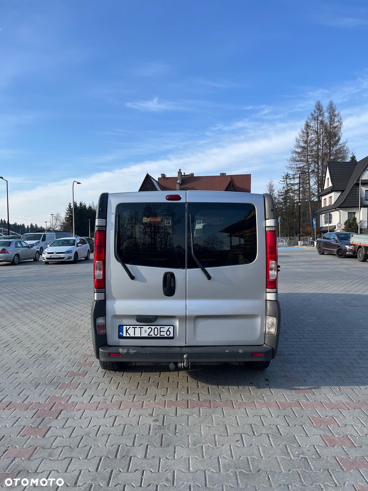 Opel Vivaro - 6