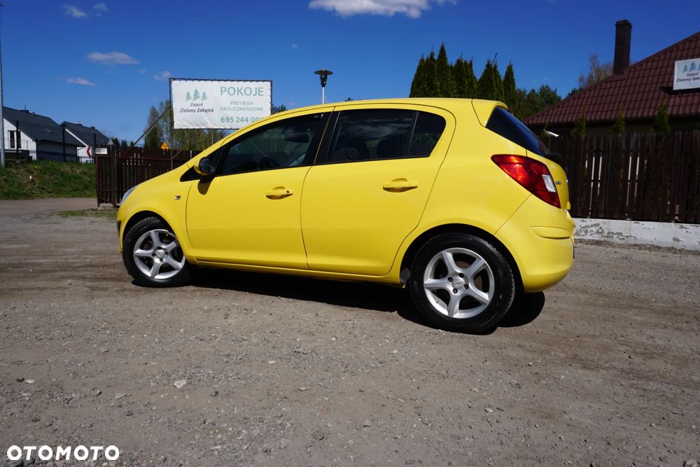 Opel Corsa - 26