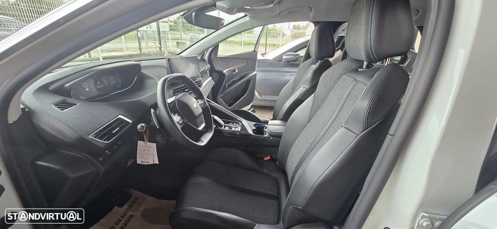 Peugeot 3008 Plug-In Hybrid 225 e-EAT8 Allure Pack - 15