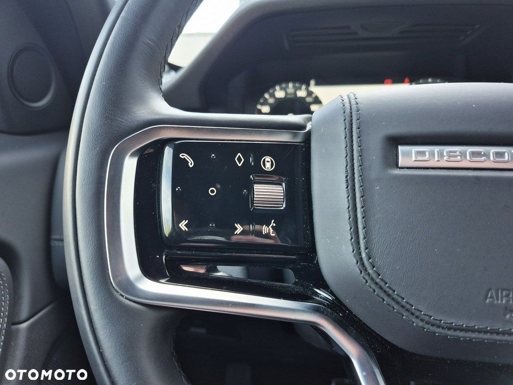 Land Rover Discovery Sport - 31