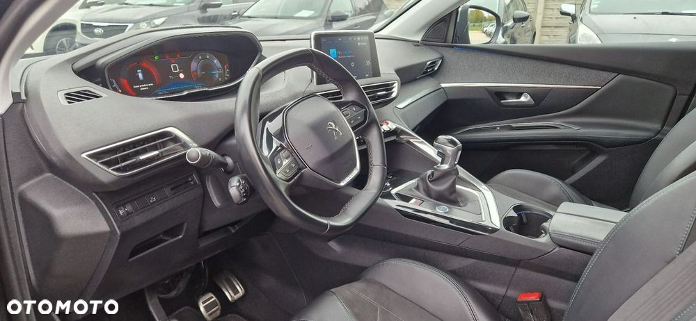 Peugeot 3008 - 21