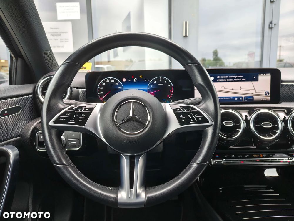 Mercedes-Benz Klasa A 200 Progressive 7G-DCT - 11