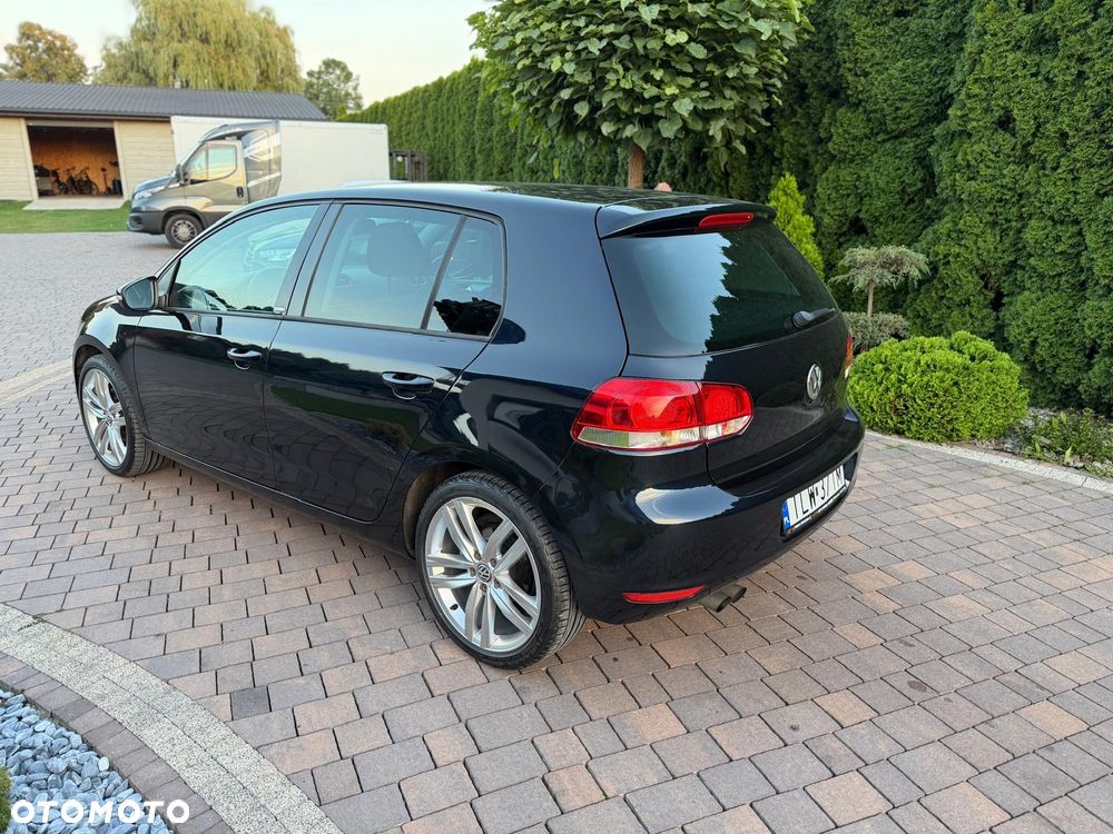 Volkswagen Golf 2011 photo 4