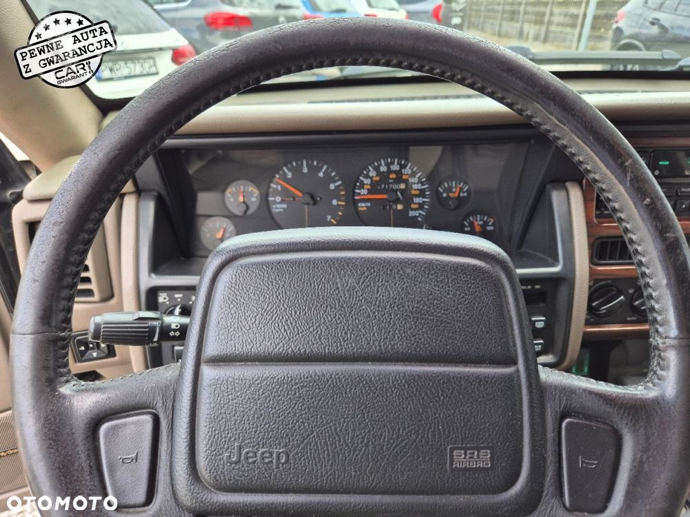 Jeep Grand Cherokee 4.0 Limited - 18