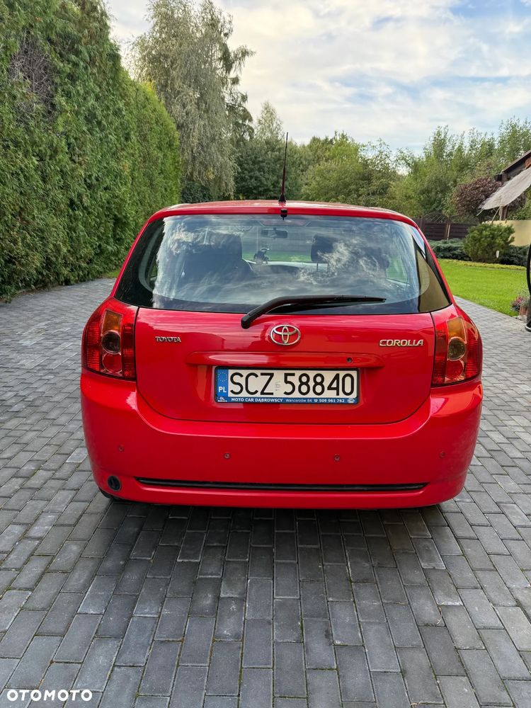 Toyota Corolla - 8