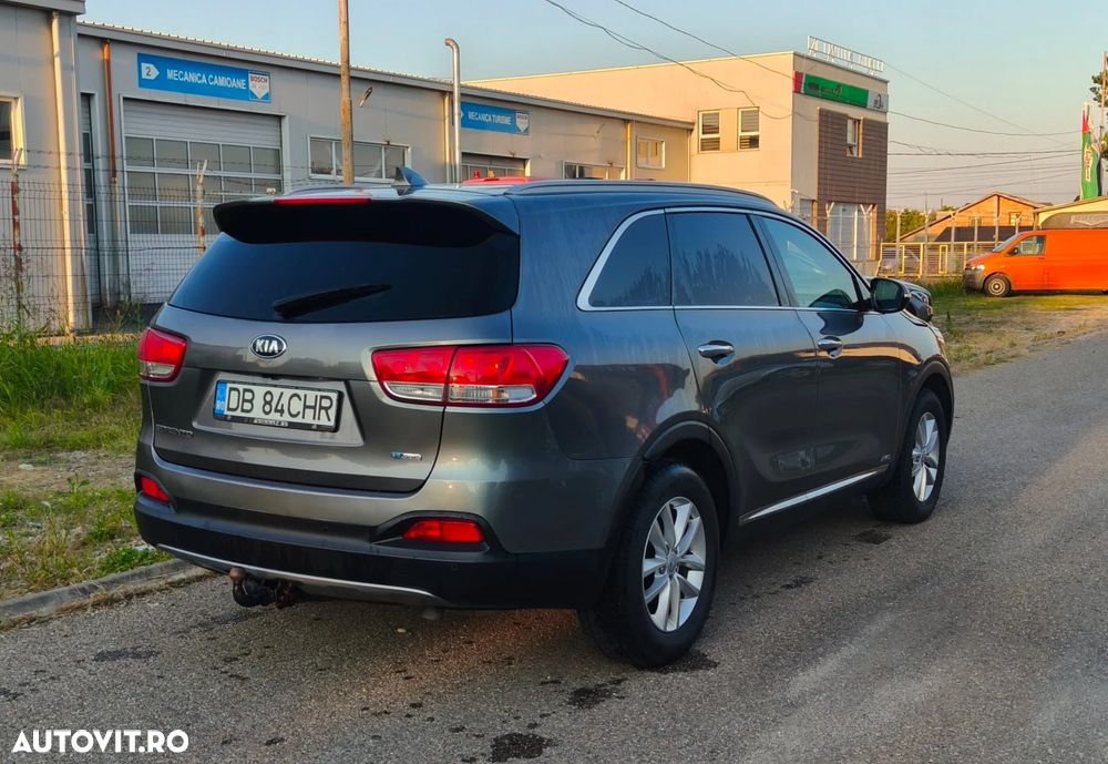 Kia Sorento 2.2 DSL 6MT 4x4 Cosmo - 5