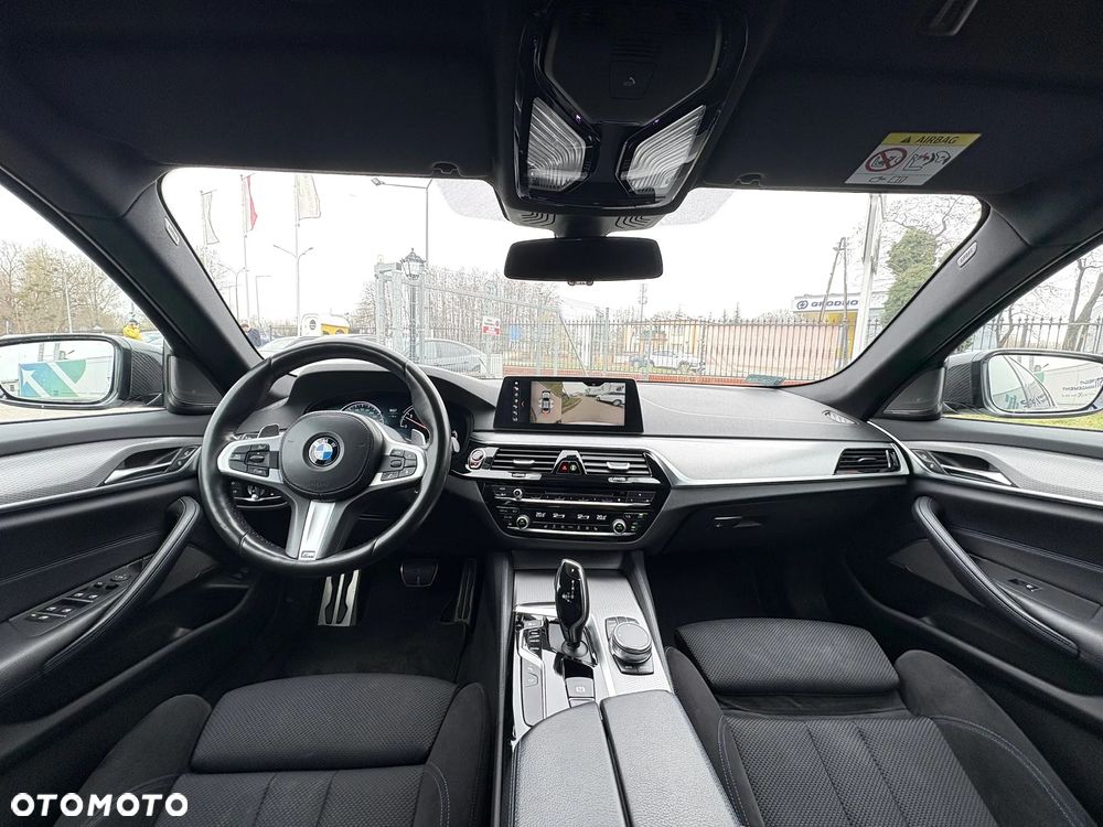 BMW Seria 5 530d xDrive M Sport sport - 27