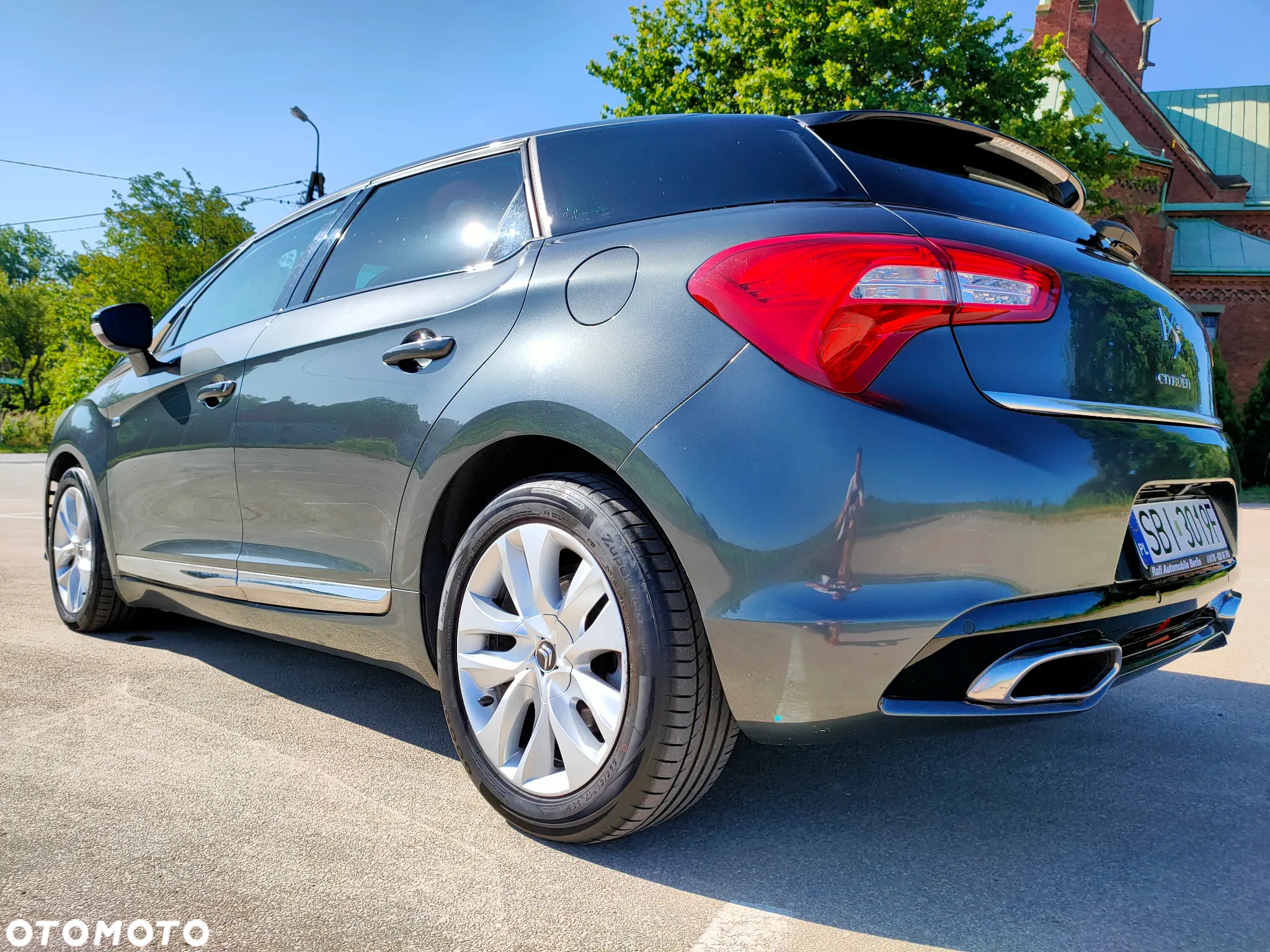 Citroën DS5 2.0 HDi Hybrid4 SoChic MCP - 11