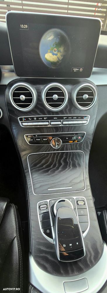 Mercedes-Benz C - 11