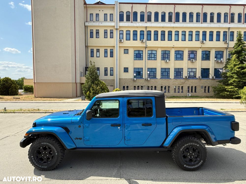 Jeep Wrangler - 6