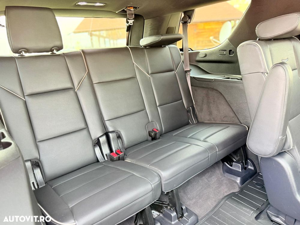 Cadillac Escalade 6.2 V8 AWD AT Platinum - 17