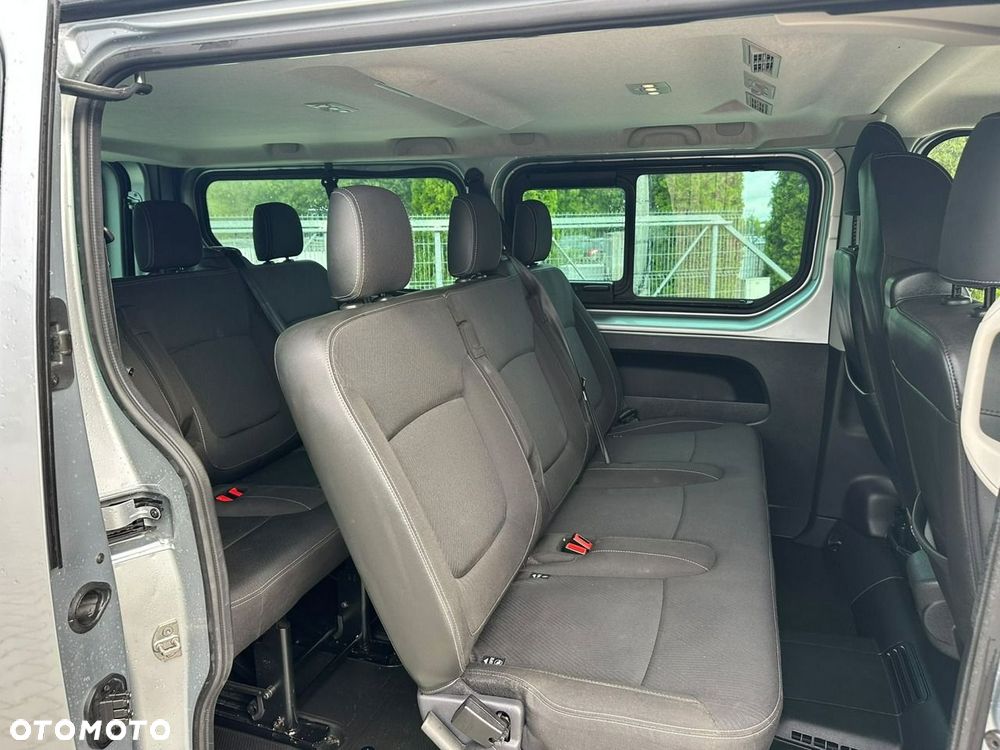 Renault Trafic - 18