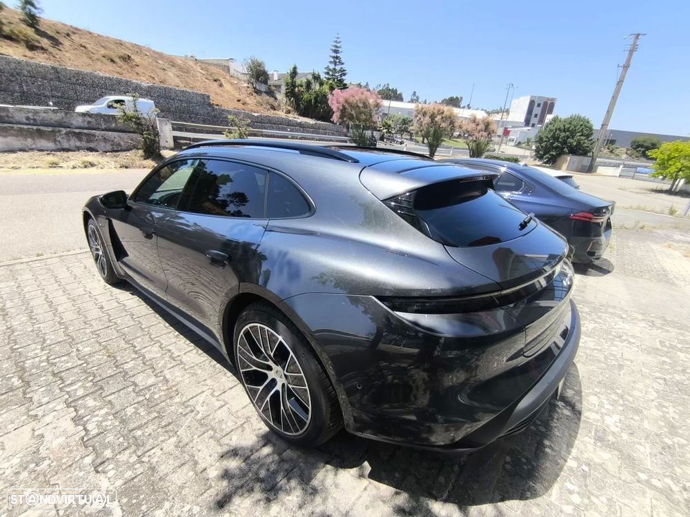 Porsche Taycan Sport Turismo Black Edition - 6