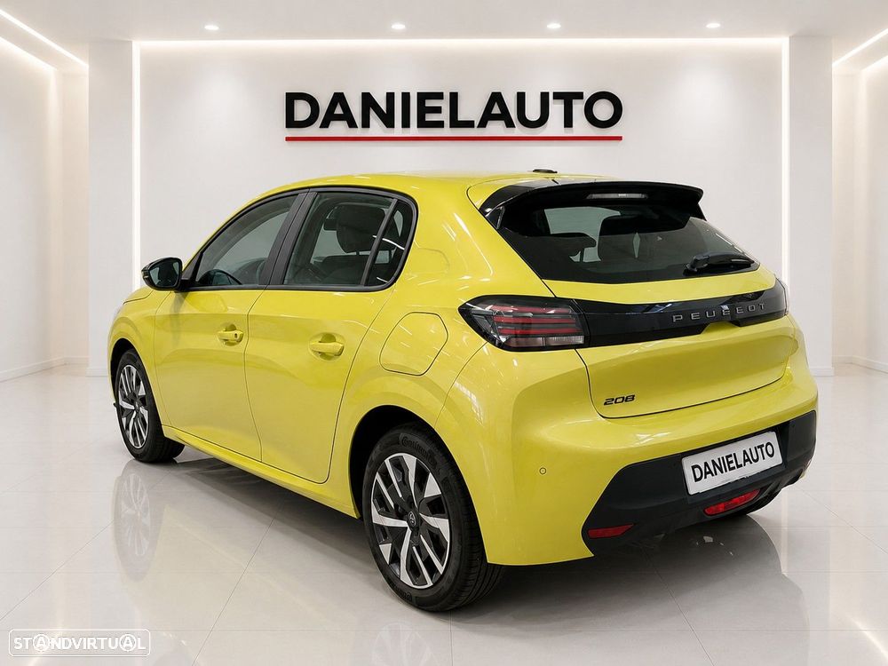 Peugeot 208 1.2 PureTech SE Style - 5