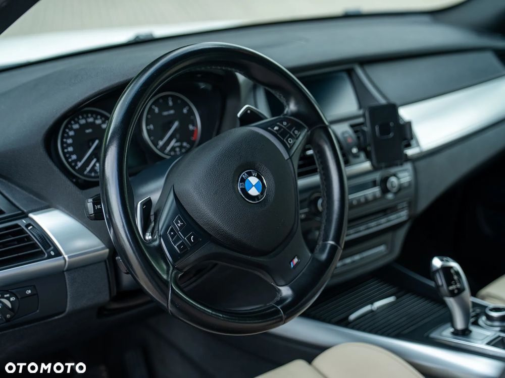 BMW X5 - 28