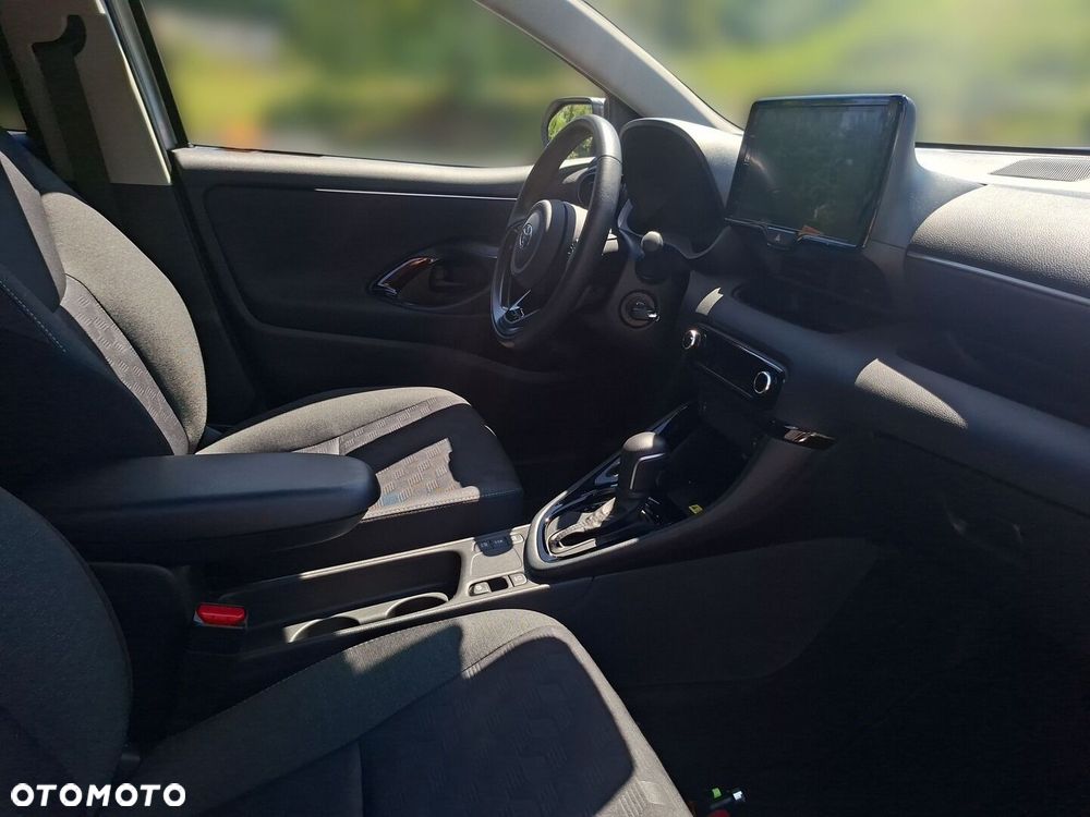 Toyota Yaris Hybrid 1.5 Style - 9