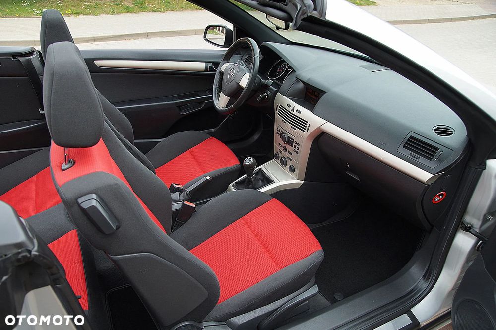 Opel Astra 1.6 Edition - 28