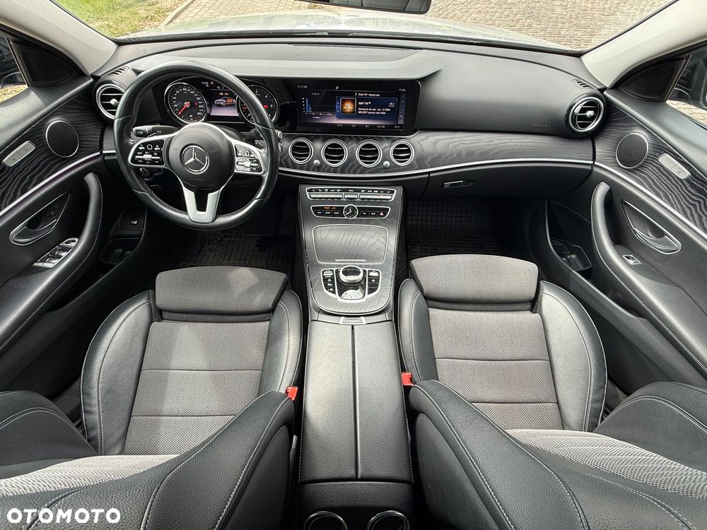 Mercedes-Benz Klasa E 220 d 9G-TRONIC Sportstyle Edition - 5