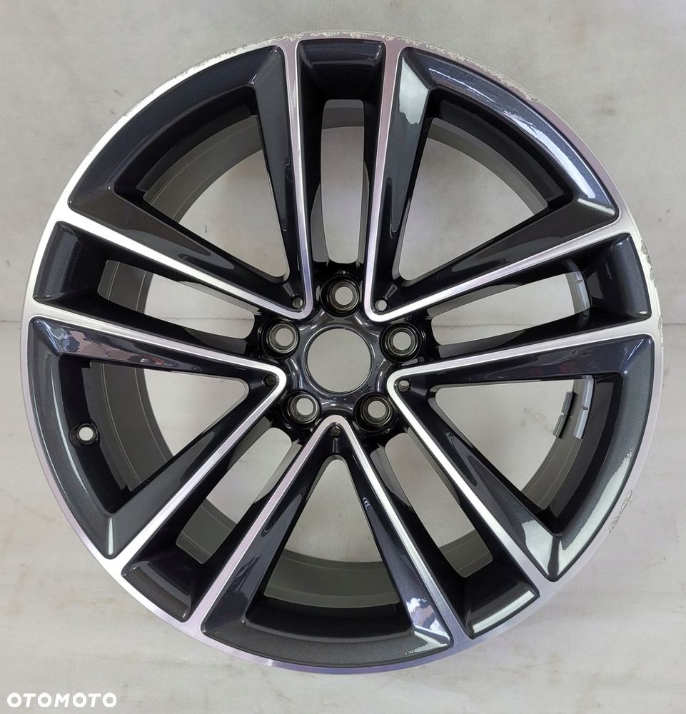 FELGA BMW 7 G11 G12 9,5x19 19 IS39 ET39 5X112 - 2