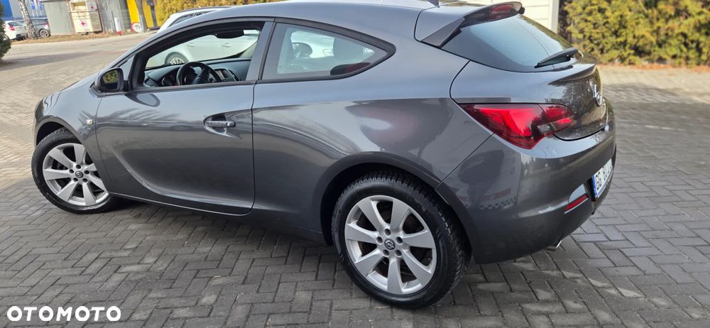 Opel Astra 1.6 Turbo Edition - 8