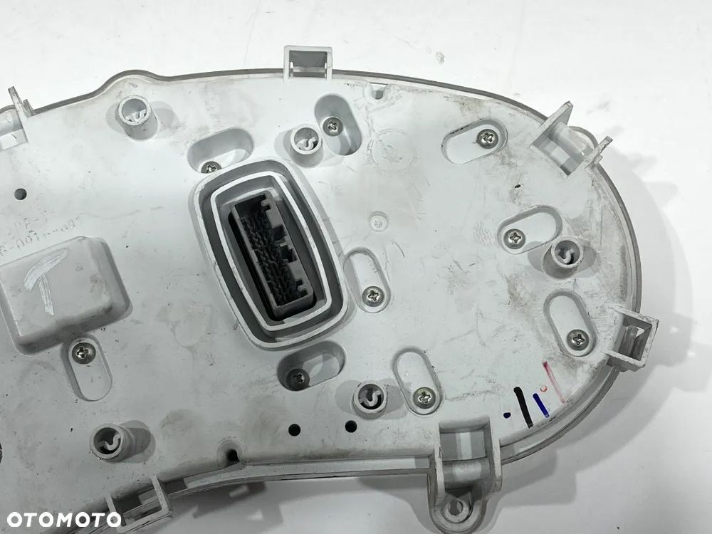 Licznik  Piaggio MP3 300/350/500 HPE 14-20R - 6