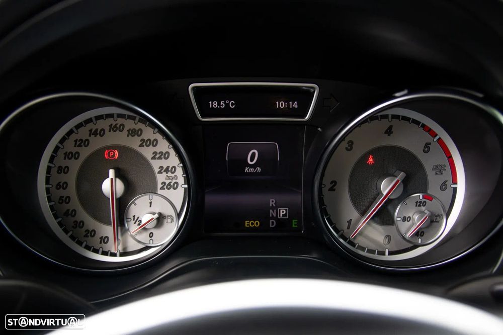 Mercedes-Benz CLA 220 CDI Urban Aut. - 48