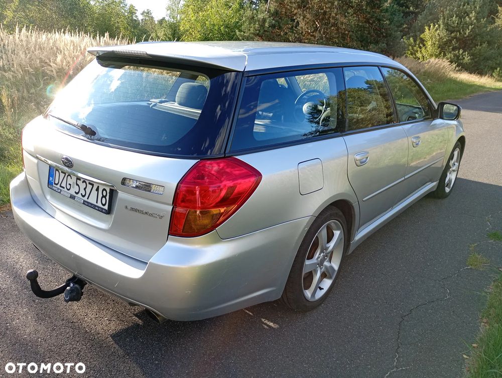 Subaru Legacy - 4