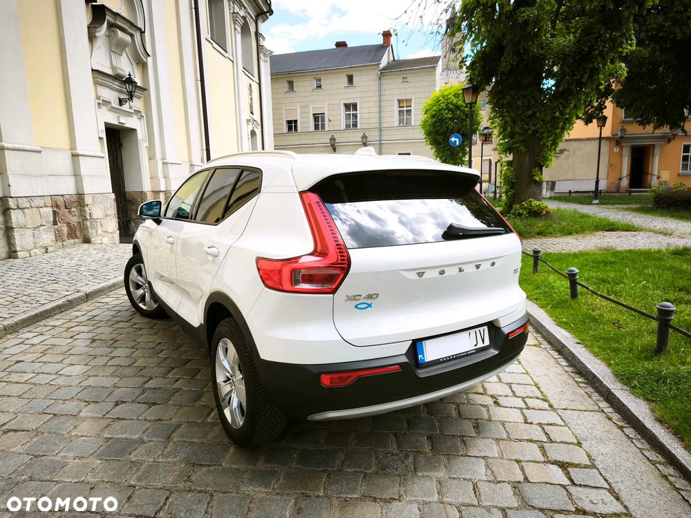 Volvo XC 40 T3 Momentum - 26