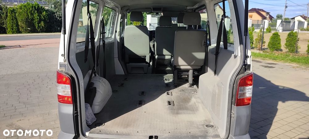 Volkswagen Transporter - 5