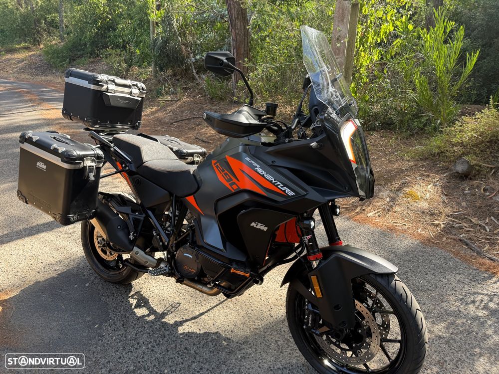 KTM 1290 Super Adventure S - 21