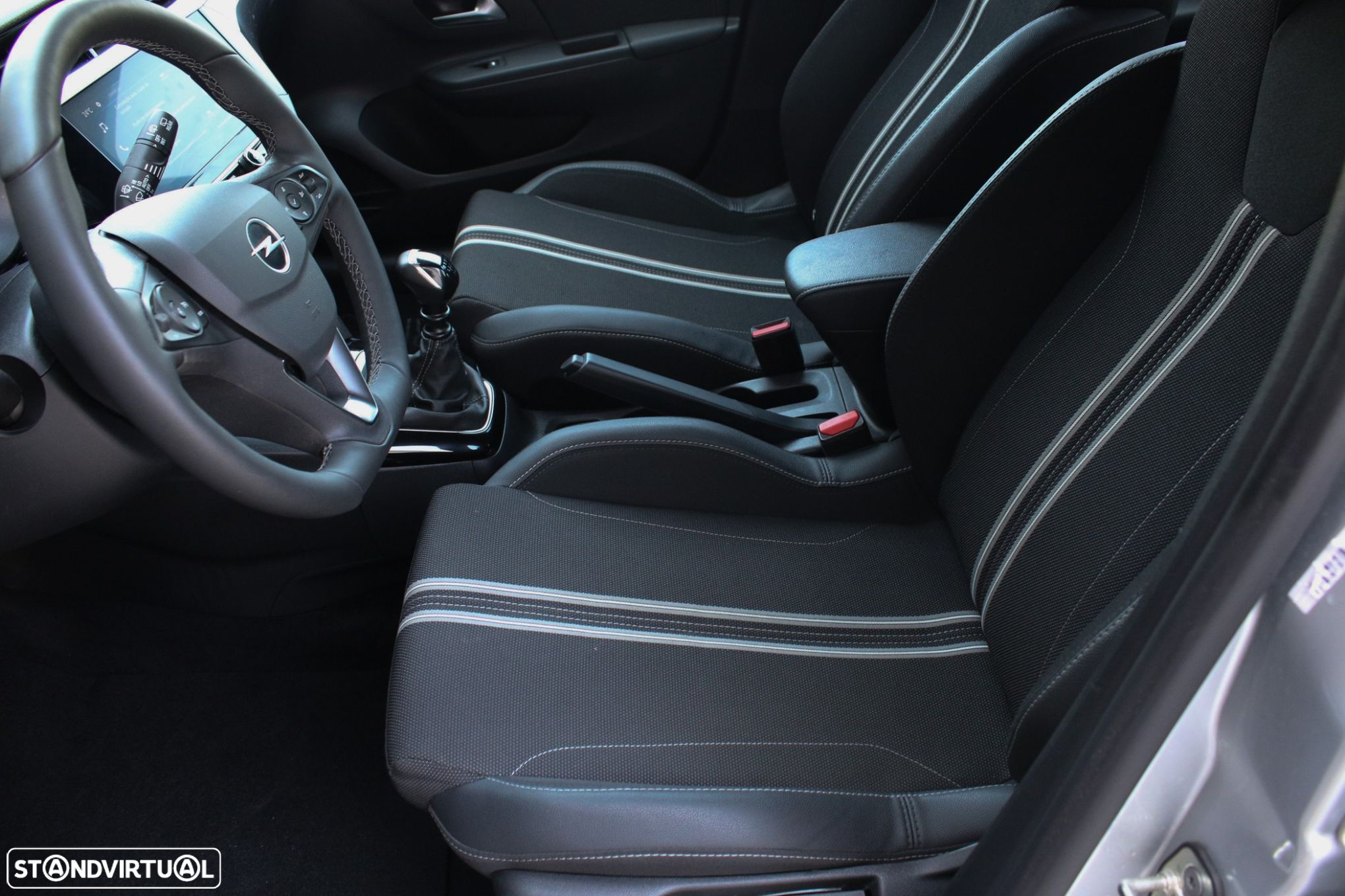 Opel Corsa 1.2 T GS - 30