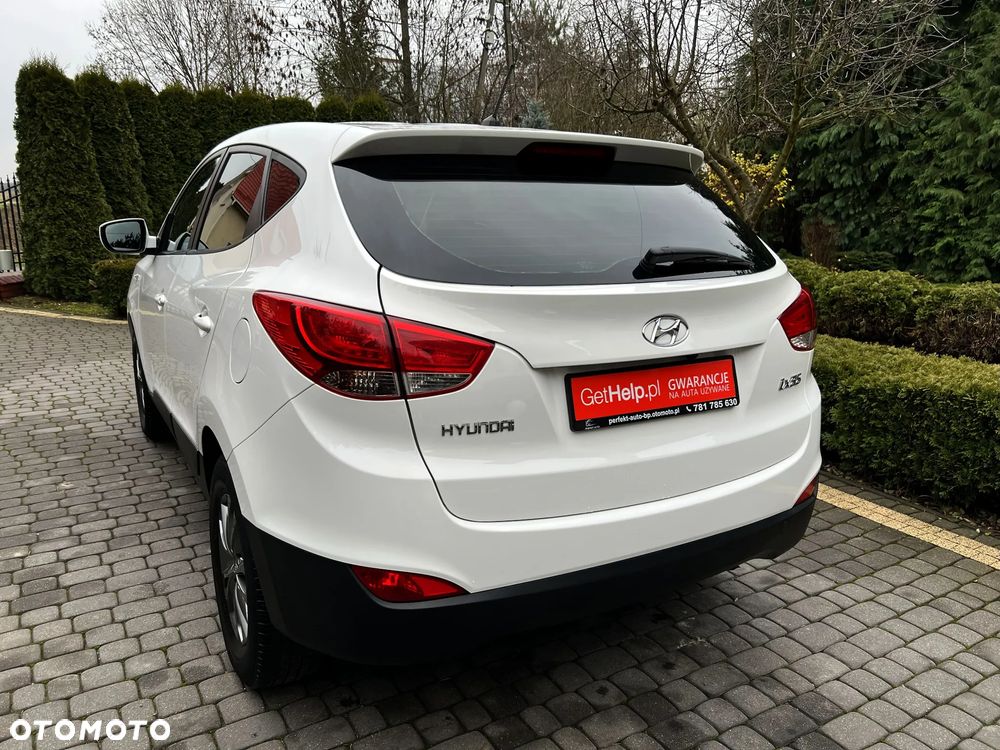 Hyundai ix35 1.6 2WD Fifa World Cup Edition - 10