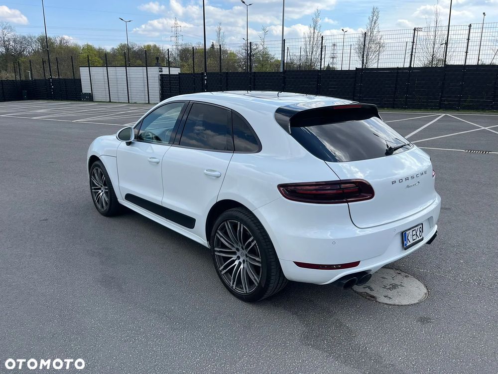 Porsche Macan - 8