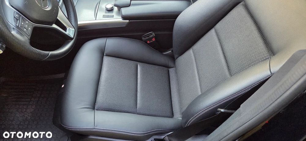 Mercedes-Benz Klasa E 350 CDI BlueEff Avantgarde - 11