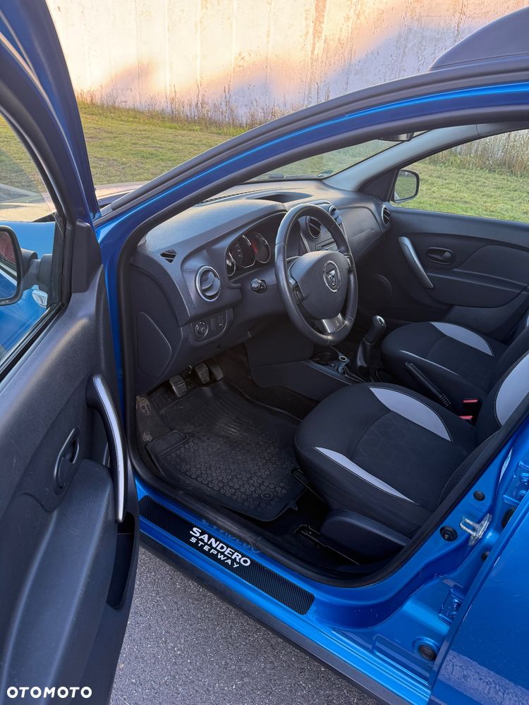 Dacia Sandero Stepway 0.9 TCe Laureate - 14